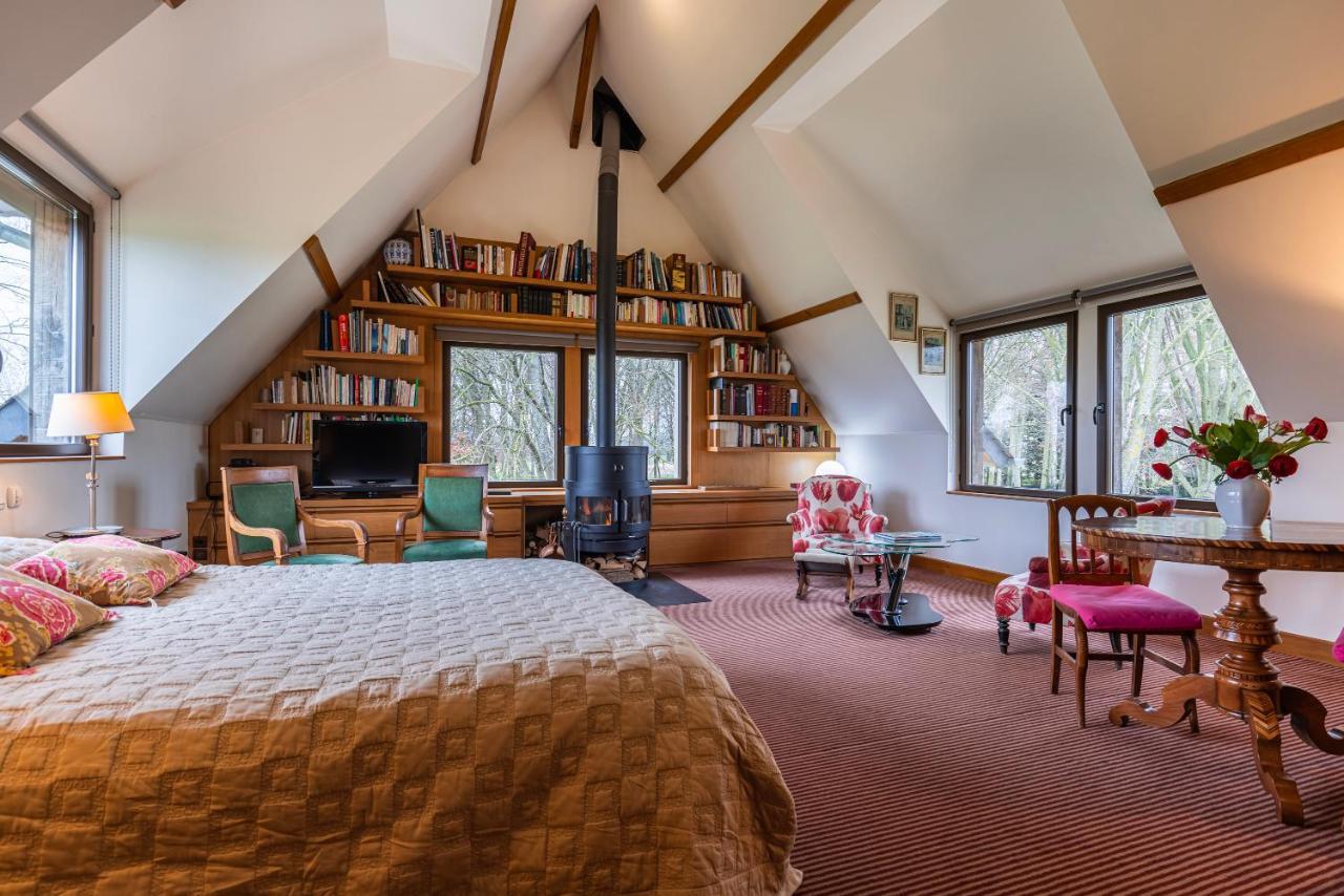Charmante chaumière romantique avec piscine chauffée Bieville-en-Auge Extérieur photo