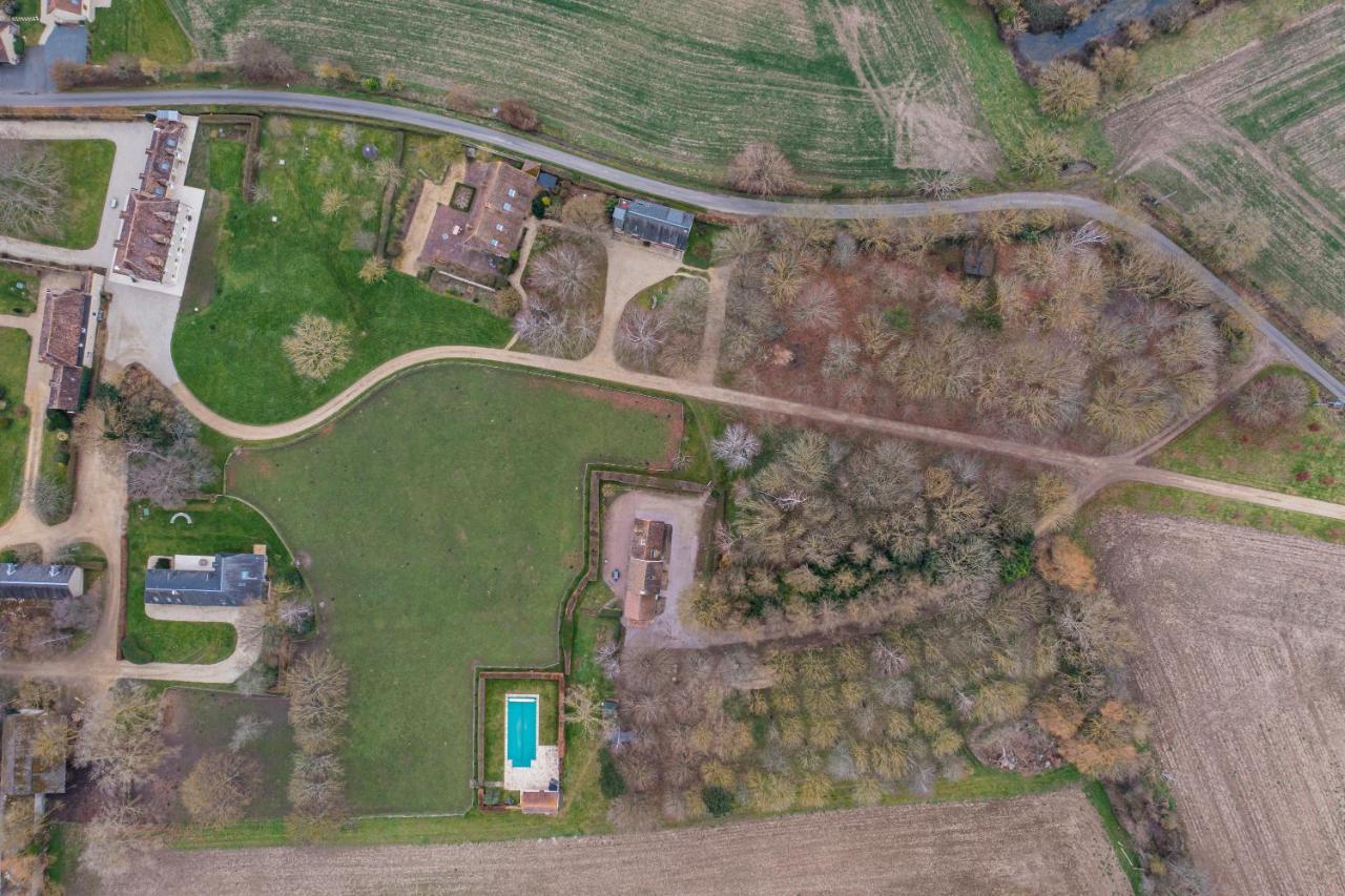 Charmante chaumière romantique avec piscine chauffée Bieville-en-Auge Extérieur photo