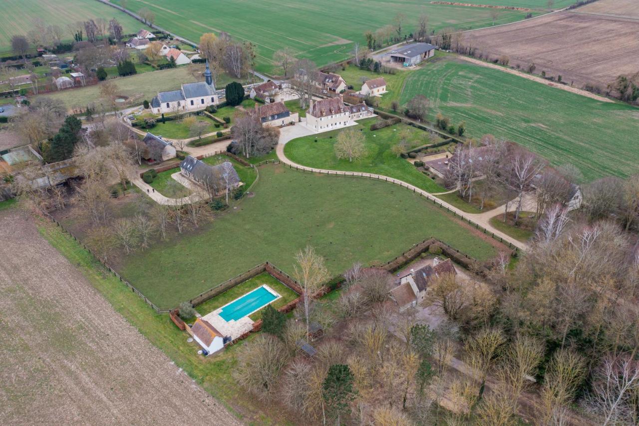 Charmante chaumière romantique avec piscine chauffée Bieville-en-Auge Extérieur photo